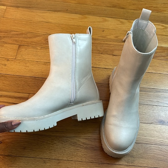 Ivory Rhinestone Lug Boots - Picture 4 of 4